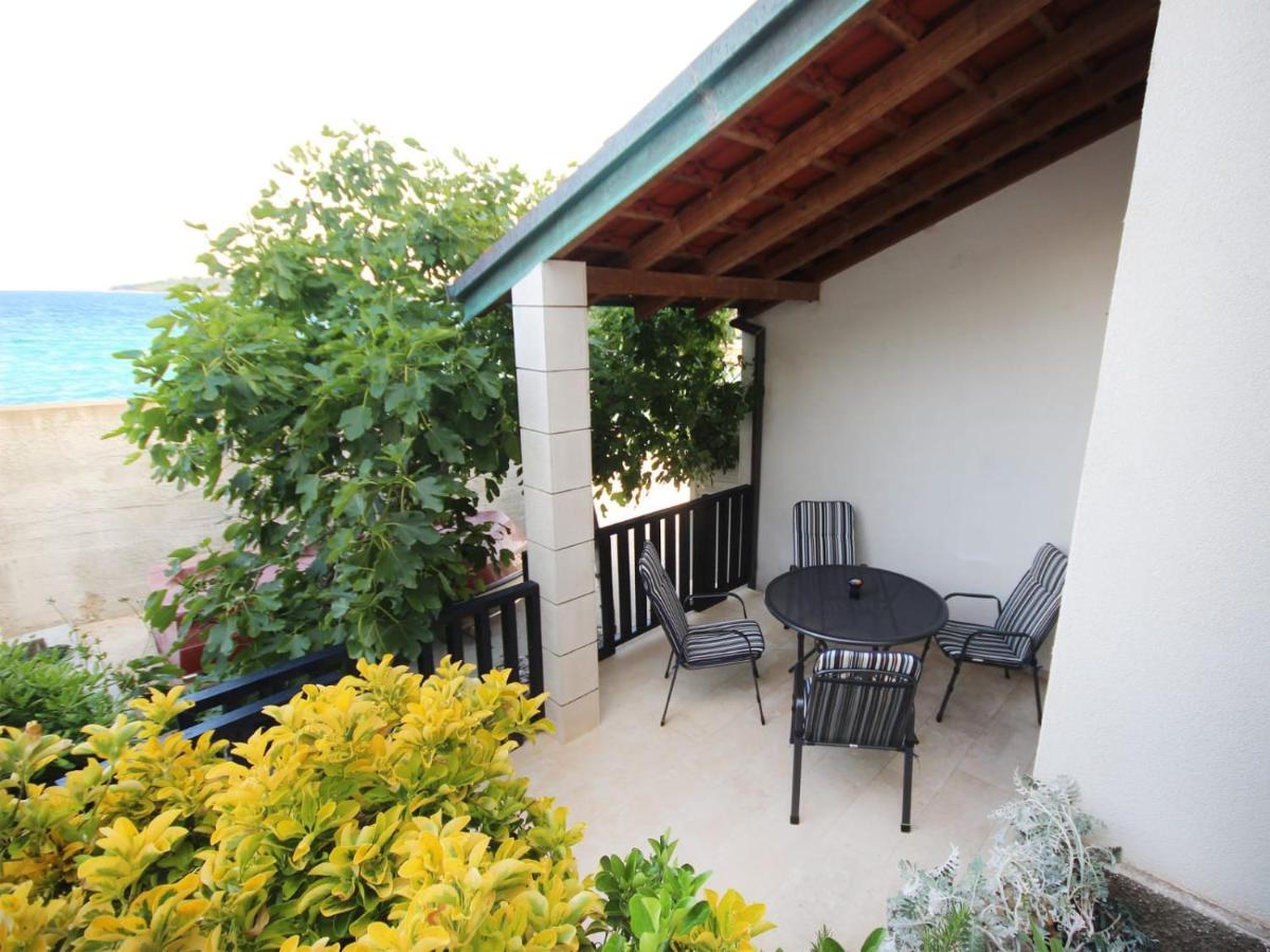 Zal Beach Apartments Prižba Esterno foto